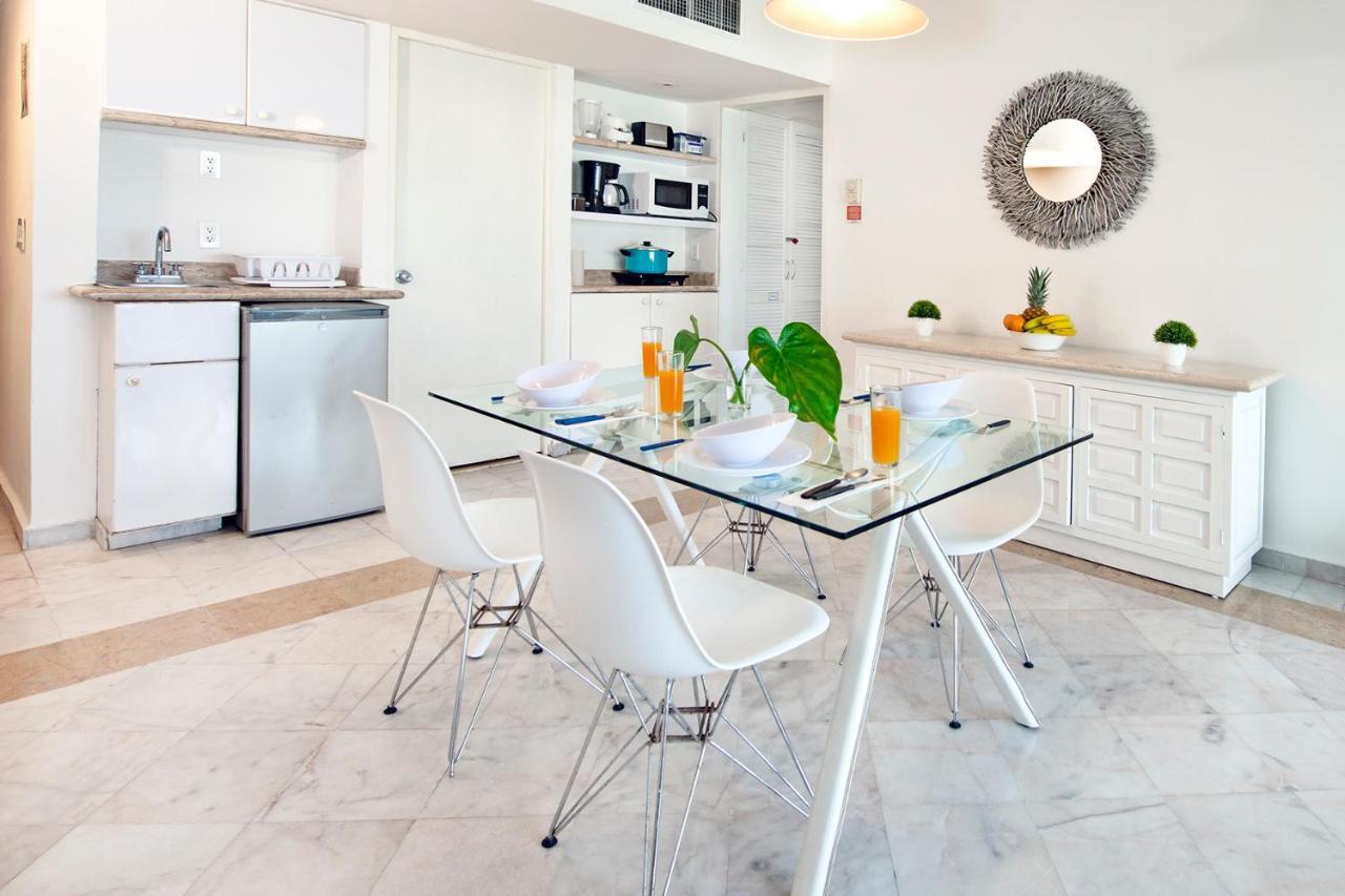 Condos In Prime Cancun Location Plus 3 Pools מראה חיצוני תמונה