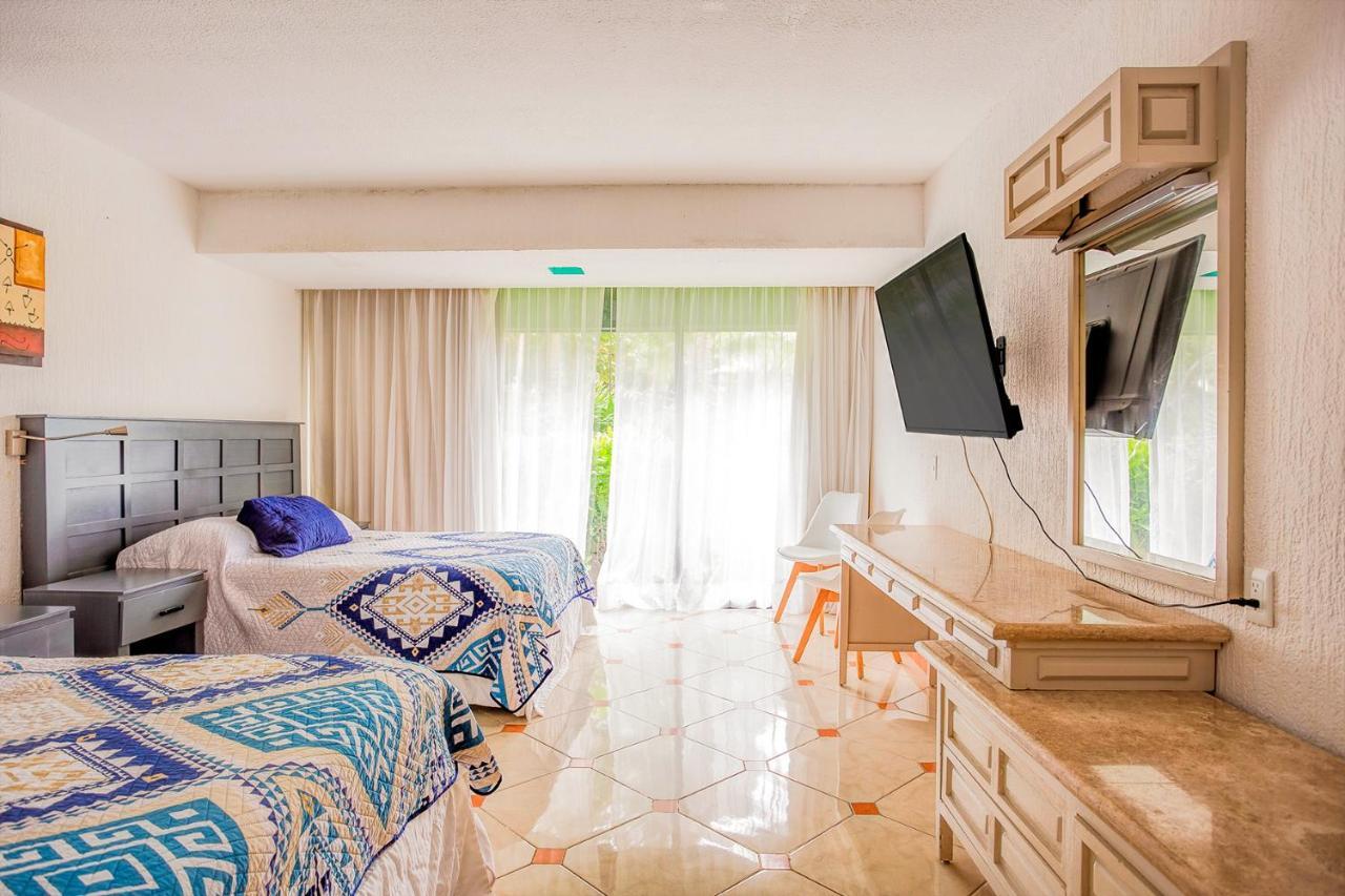 Condos In Prime Cancun Location Plus 3 Pools מראה חיצוני תמונה